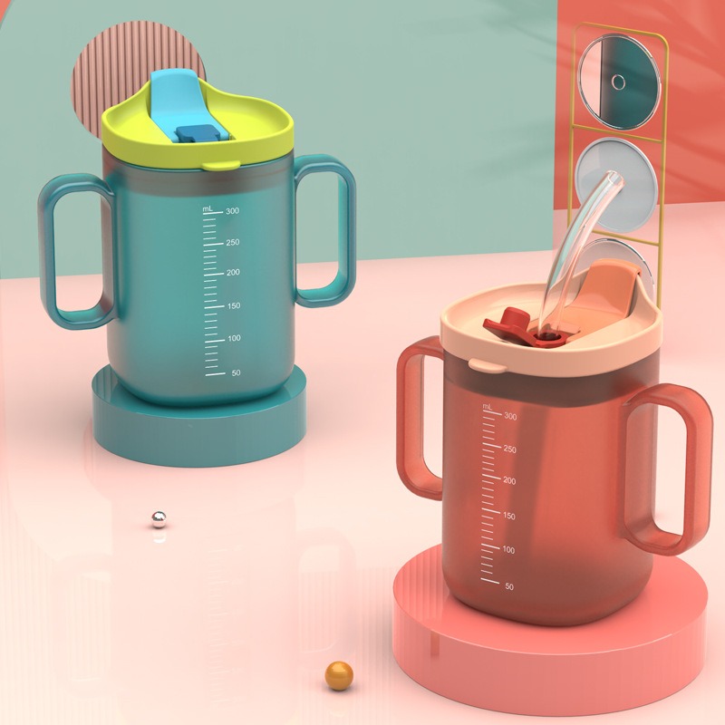 Training Cup Straw - 300 ml Wasserbecher für Kinder, Wassertrinkbecher